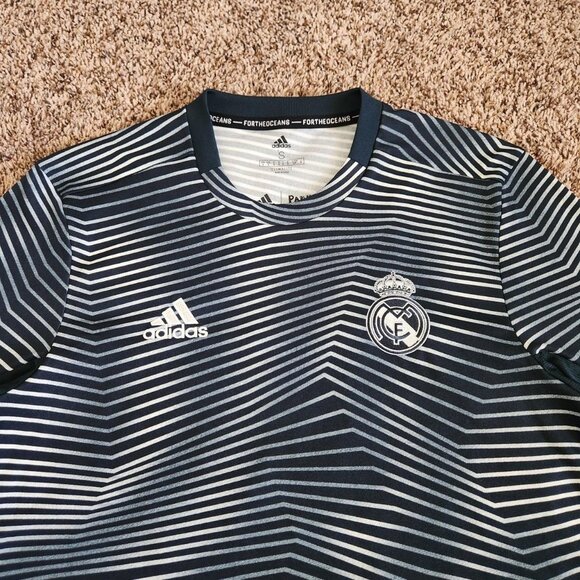 Real Madrid FC Soccer Jersey Adidas Parley Climalite Gradient Blue - Picture 2 of 7